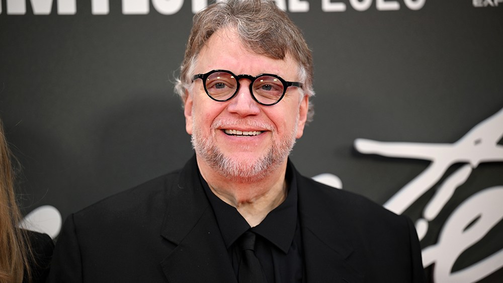 Corporate Strategy: Guillermo Del Toro Defends ‘Digger