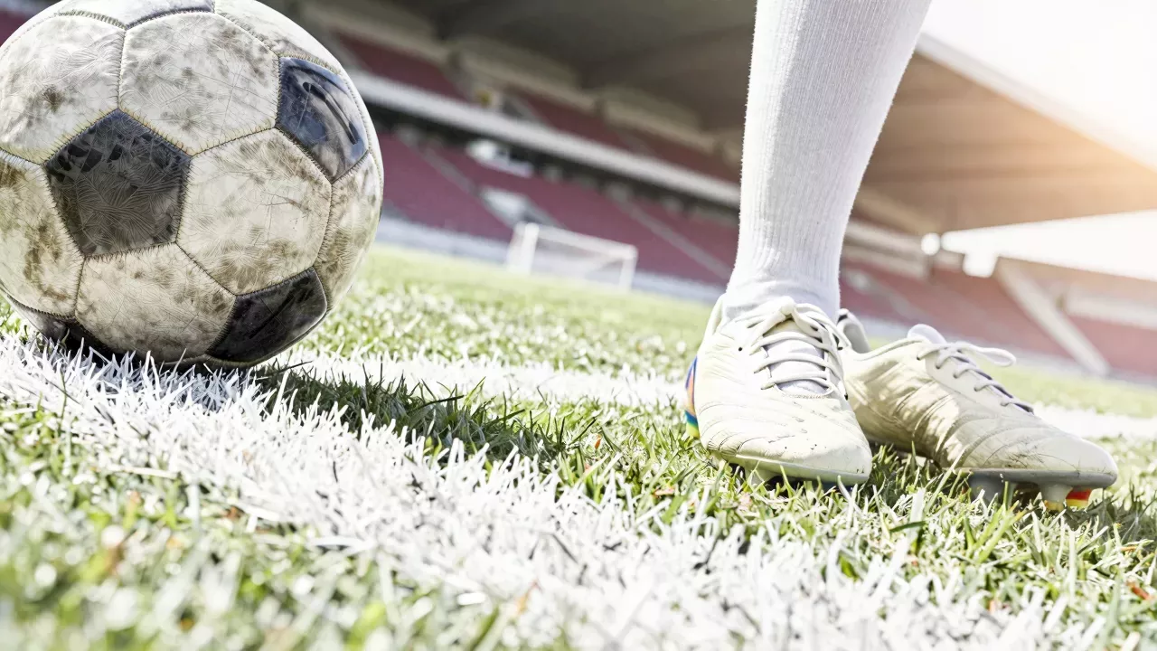 Corporate Strategy: Ali Krieger Competes on Amazing Race Amid Personal Life Changes