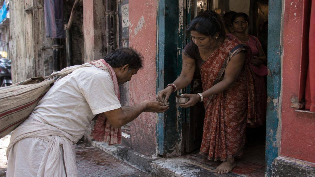 Why Bengal Sculptors Collect Soil from Kolkata’s Red-light Area for Durga Idols