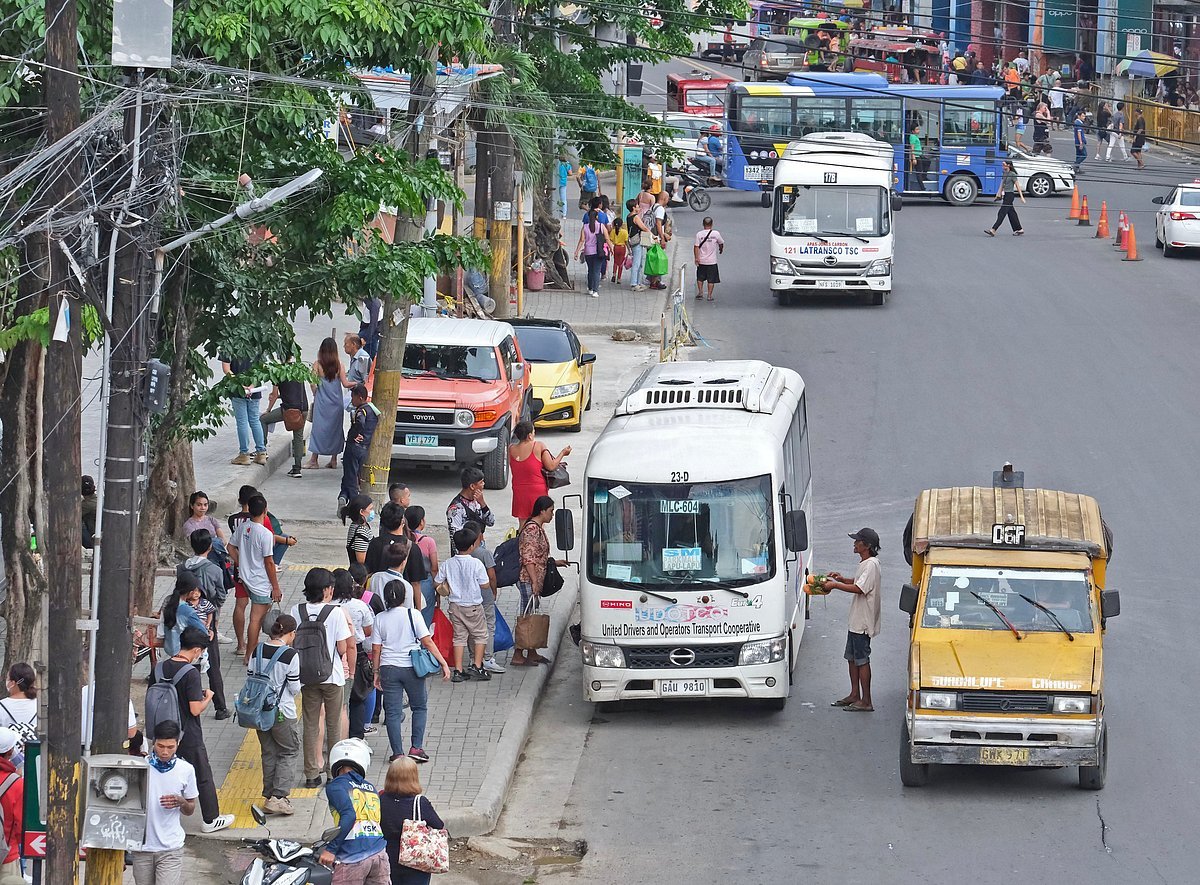 Fare hike takes effect before wage increase