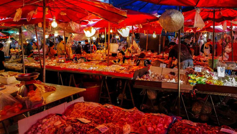 Thai Consumer Confidence Drops in September, Survey Shows