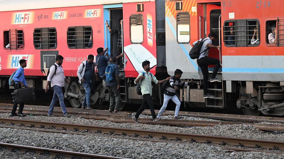Railways Grant In-principle Approval for New Kollam-bound Train via Kottayam in Keralam