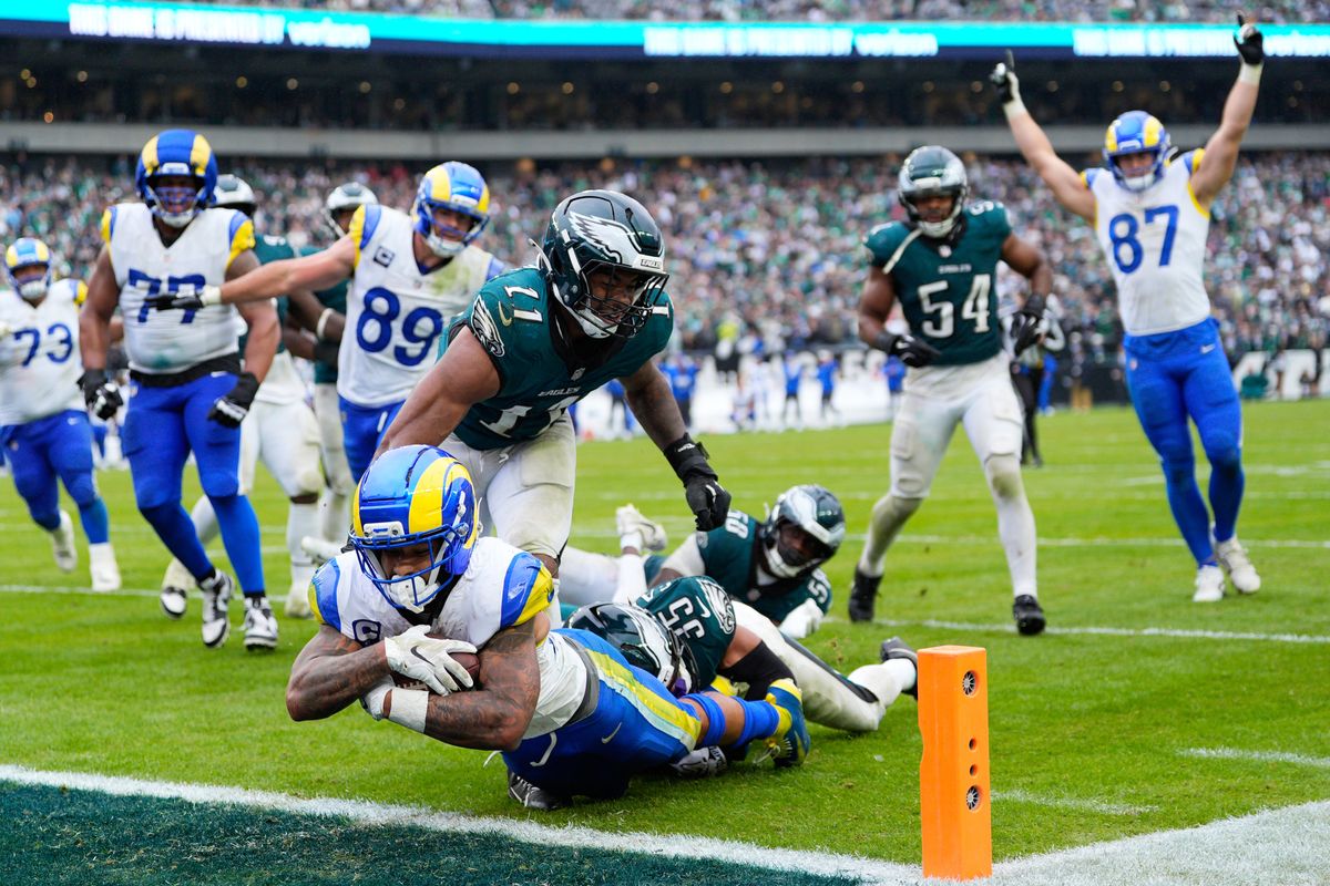 Rams Rally Behind Stafford, Williams from 10 Points Down in 4th Quarter to Beat Eagles 24-20