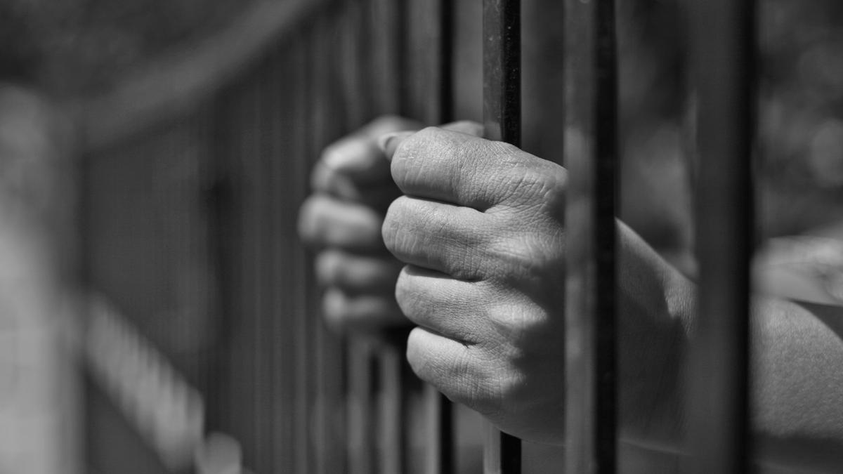 International Briefing: Guntur man gets life imprisonment for killing his wife at Motadaka village