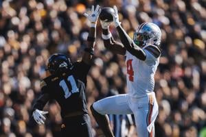 Market Developments: Ohio State rolls to 17-point win over Iowa as Hawkeyes drop first game of 2026