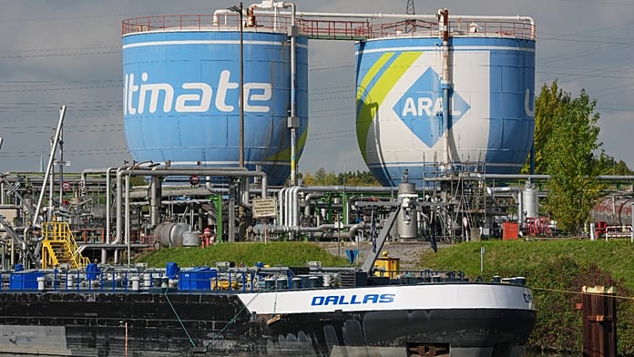 Von Der Leyen Turns to Europe’s Refineries As Shrinking Capacity Raises Energy Security Concerns: Regulatory Scrutiny Intensifies Worldwide