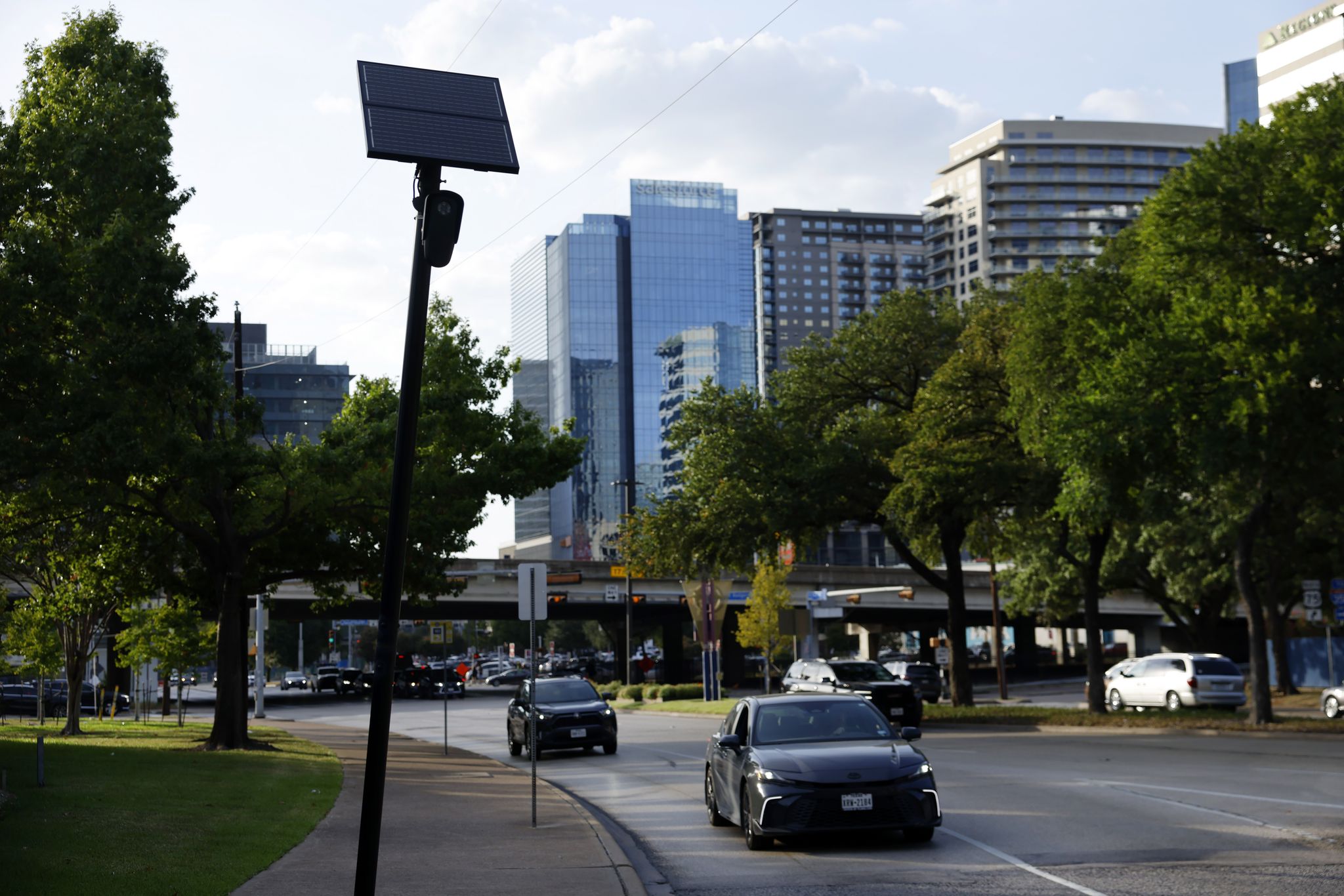 Economic Impact: Dallas’ full Flock camera network will stay online after police chief meets with CEO