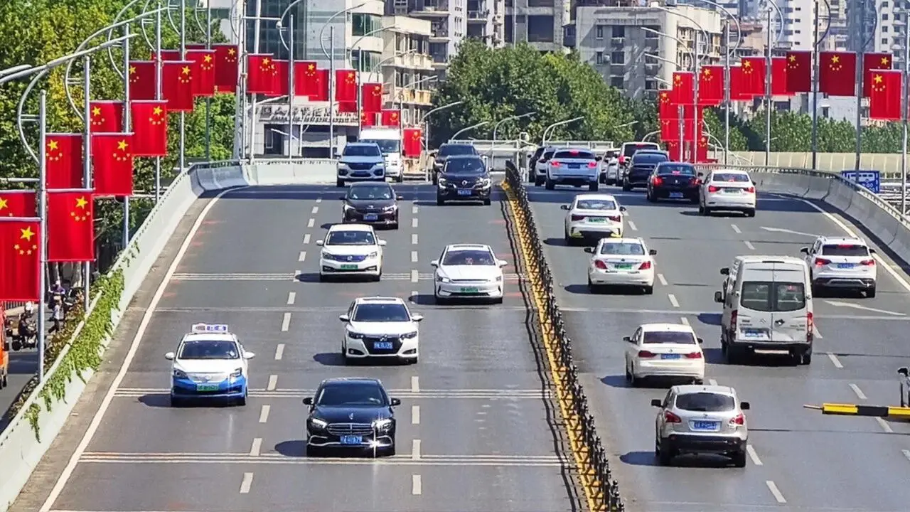 Economic Impact: China enters era of mass road travel