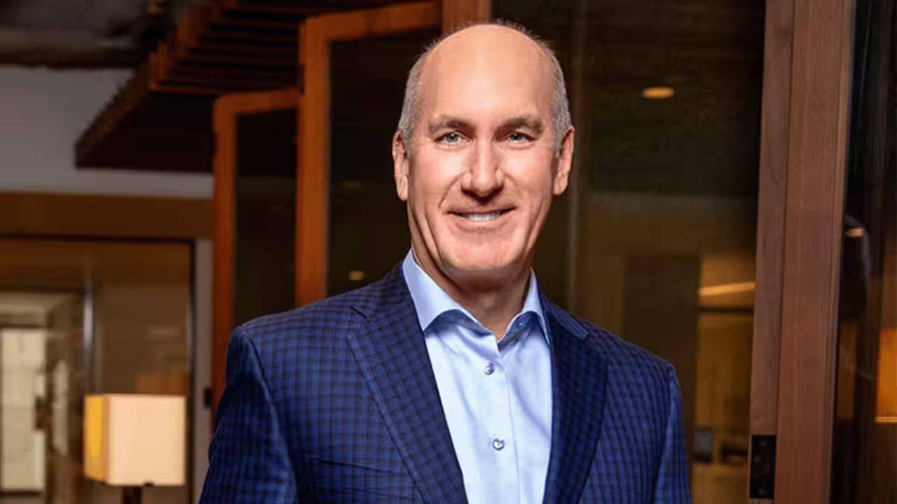 Developing Story: AT&T CEO backs T-Mobile CEO's view that Musk's plan to shake mobile industry won't work