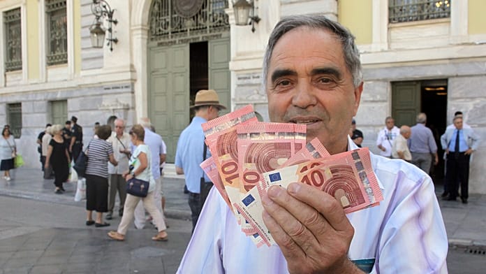 Real Wages Set to Fall in Major European Economies, Except Germany