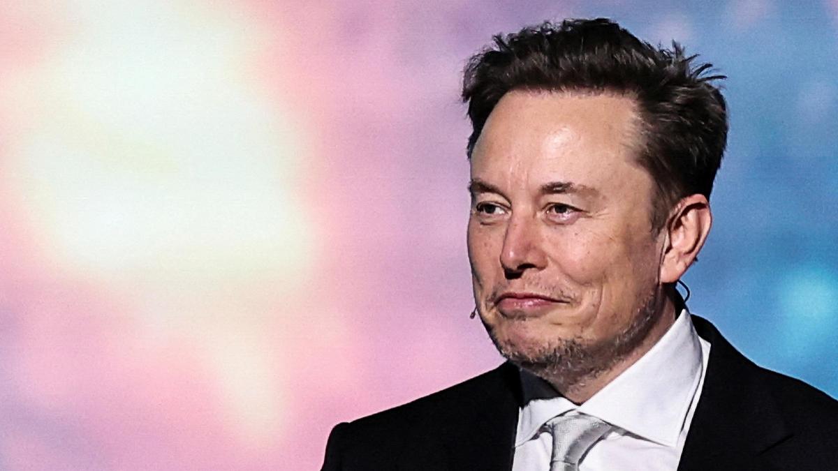 Elon Musk Sparks Firestorm: 'Is Ambani the Real Boss of India?' as Centre Denies Starlink Bias