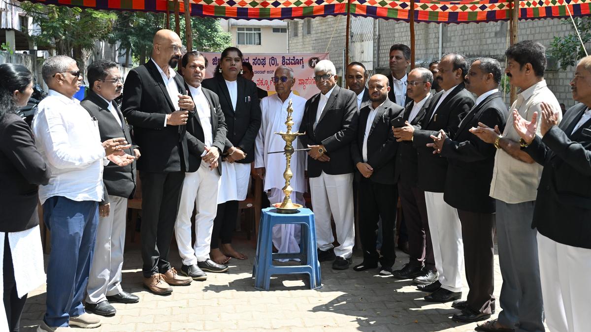 Advocates Storm Streets of Shivamogga Demanding High Court Circuit Bench