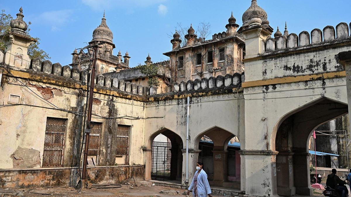 Osmania Junior Doctors to Strike on October 12 Over Training and Working Conditions