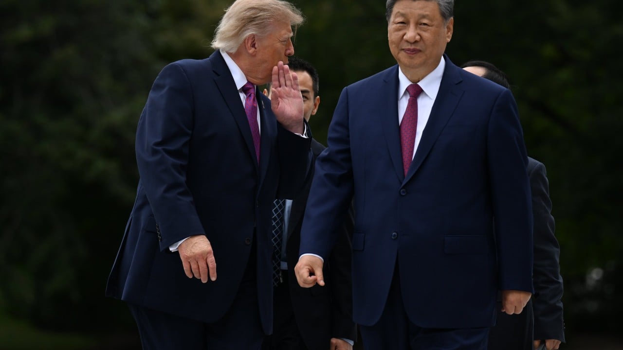 Trump Urged Xi to Talk to Takaichi and Lift Export Curbs on Japan, Sources Say