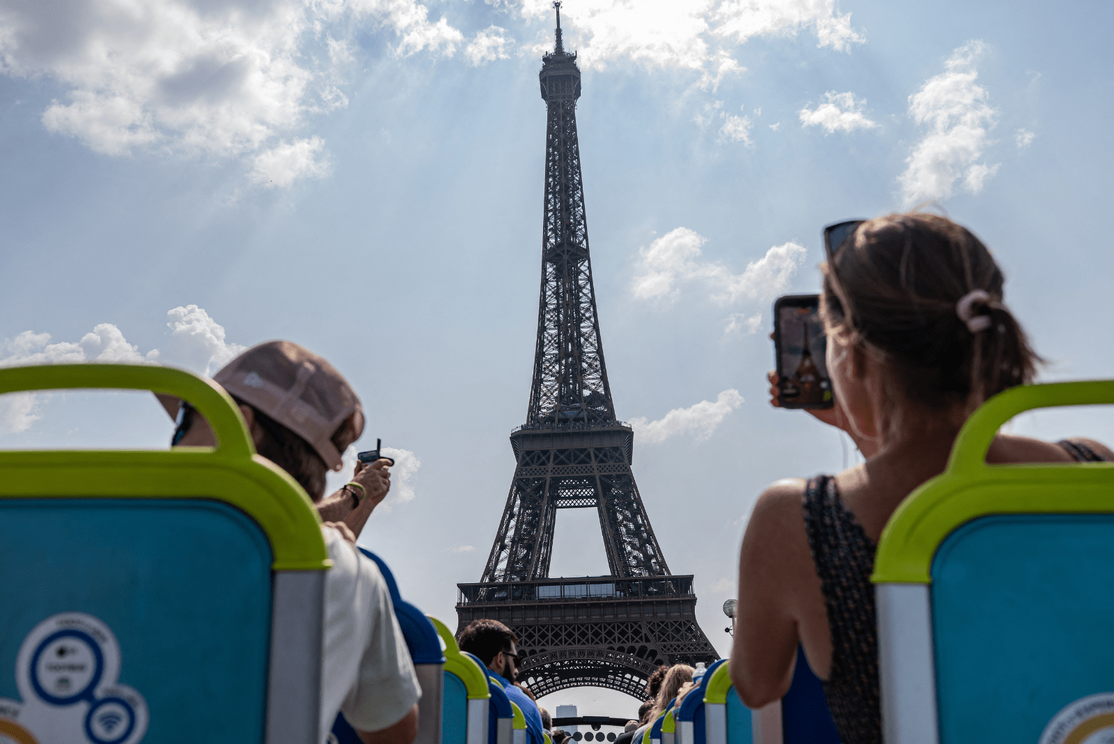 Travel's Hidden Gatekeeper: AI Algorithms Decide Who Sees the Best Deals