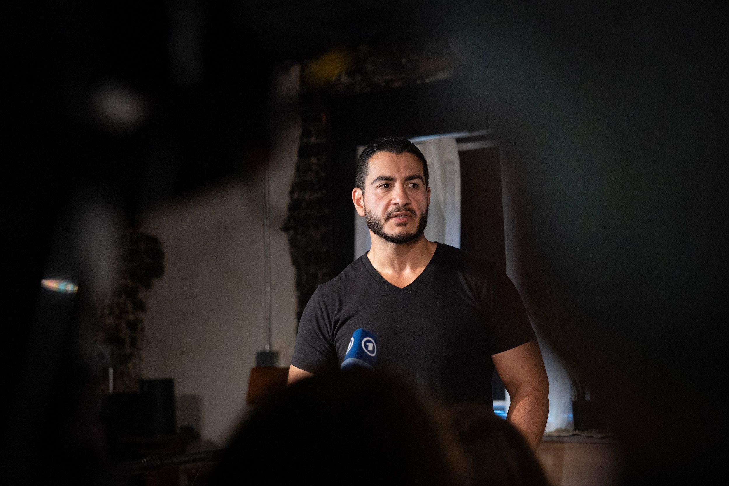 Mike Rogers Is Watching You’: New Ad Blitz from Abdul El-sayed Launches Strikes on Surveillance Support as Regional Tensions Surge