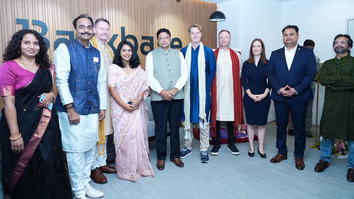 Hyderabad Looks Beyond Gcc, Aspires to Be Global Confidence Centre: IT Minister