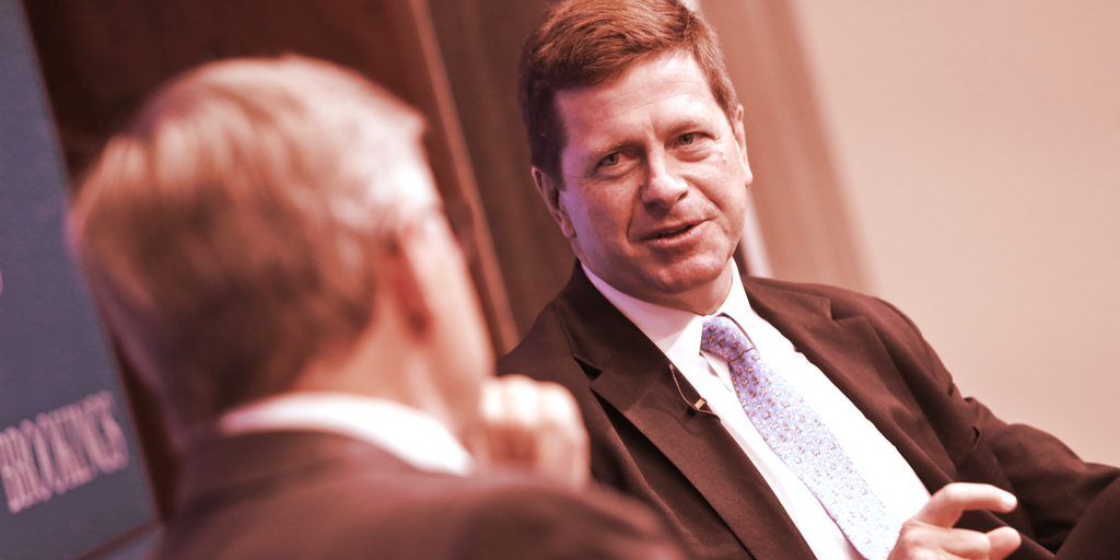 Trump Taps Jay Clayton, the SEC Chair WHO Sued Ripple, to Lead AI Push: Regulatory Scrutiny Intensifies Worldwide