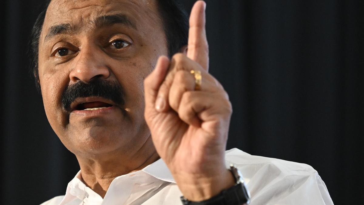 Govt. Mulling Extension of Pay Revision Panel Term: Keralam CM V.d. Satheesan