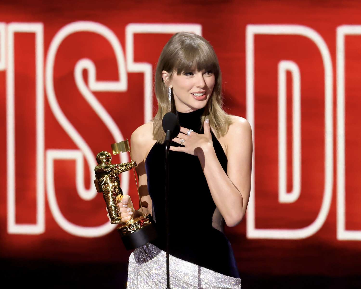 Inside Taylor Swift’s 7 Homes, Which Are Worth Nearly $100m Combined