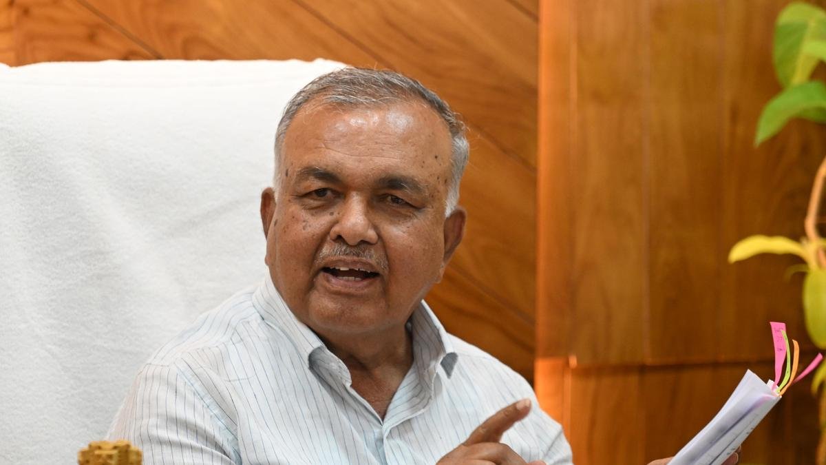 Minister Orders Crackdown on Industrial Effluents Polluting Bhima River in Yadgir