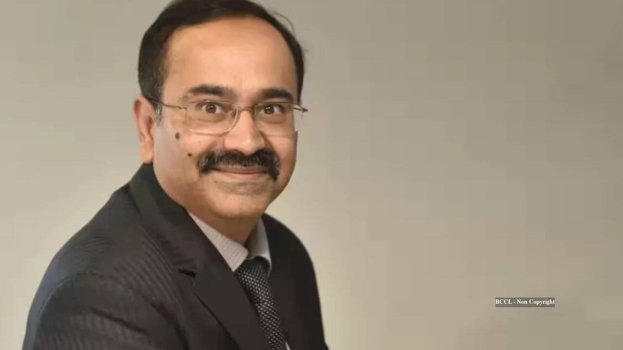 International Briefing: Anup Bagchi: ICICI pro who'll steer HDFC Bank