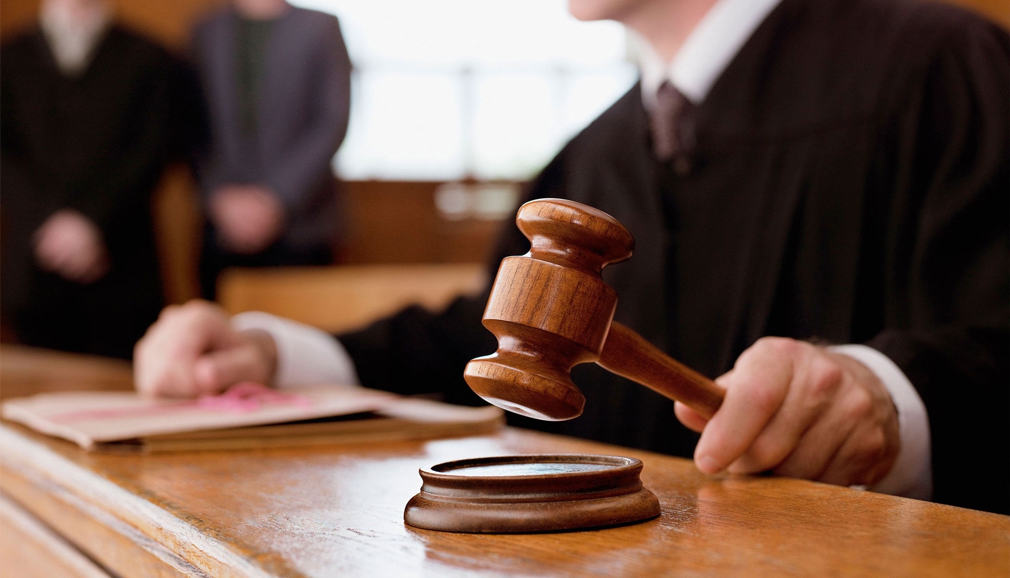 Market Developments: Ahmedabad serial blasts: SC grants interim relief to death-row convict Ahmed Bawa Abubakar Barelvi, halts execution