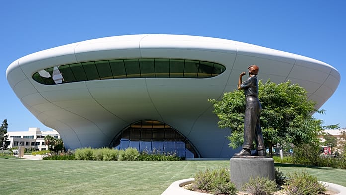George Lucas Opens Museum of Narrative Art as Architect Ma Yansong Promises to 'Spark New Ideas'