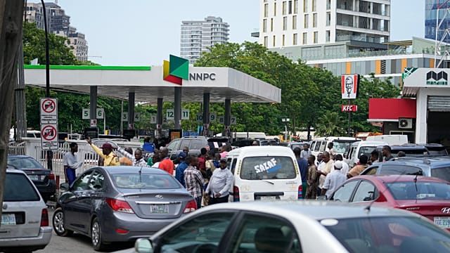 Nigeria Looks to Ease Fuel Prices As Election Looms as International Observers React