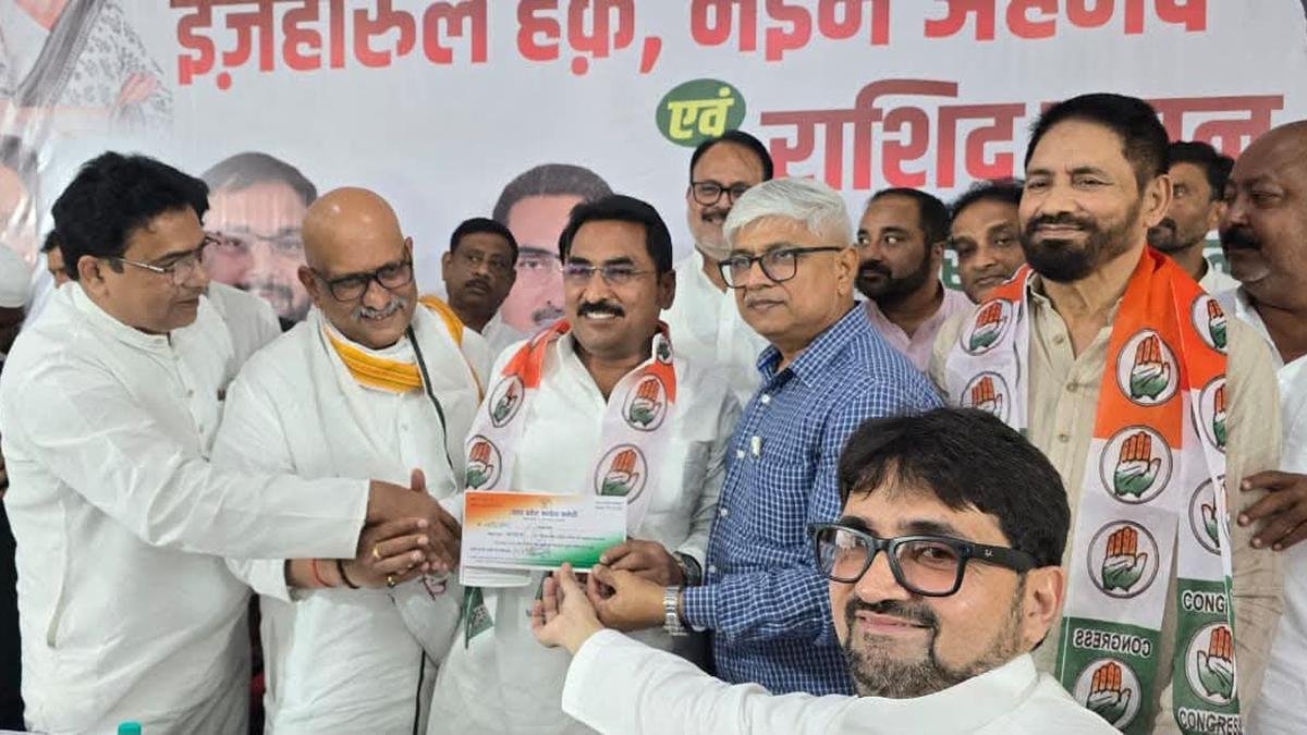 Former BSP Minister, others join Congress in run-up to Uttar Pradesh Assembly polls