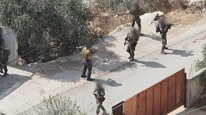 Jewish Teen Survives Attempted Abduction by Arab Rioters in Samaria