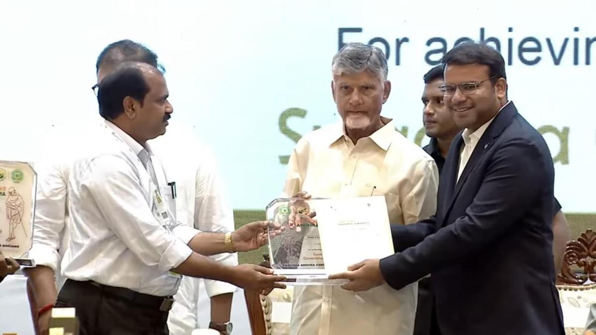 Vizag Swachh Andhra Awards: 68 Champions Honored in Sanitation Push