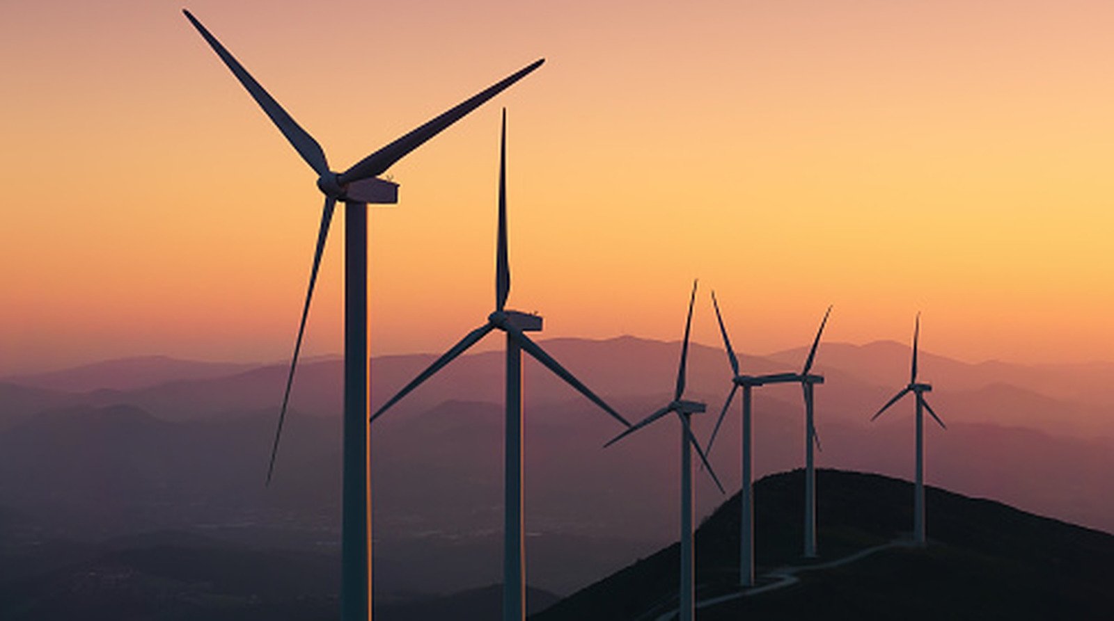 Nail-Biting Video Shows How China's Wind Turbines Navigate Narrow Mountain Roads