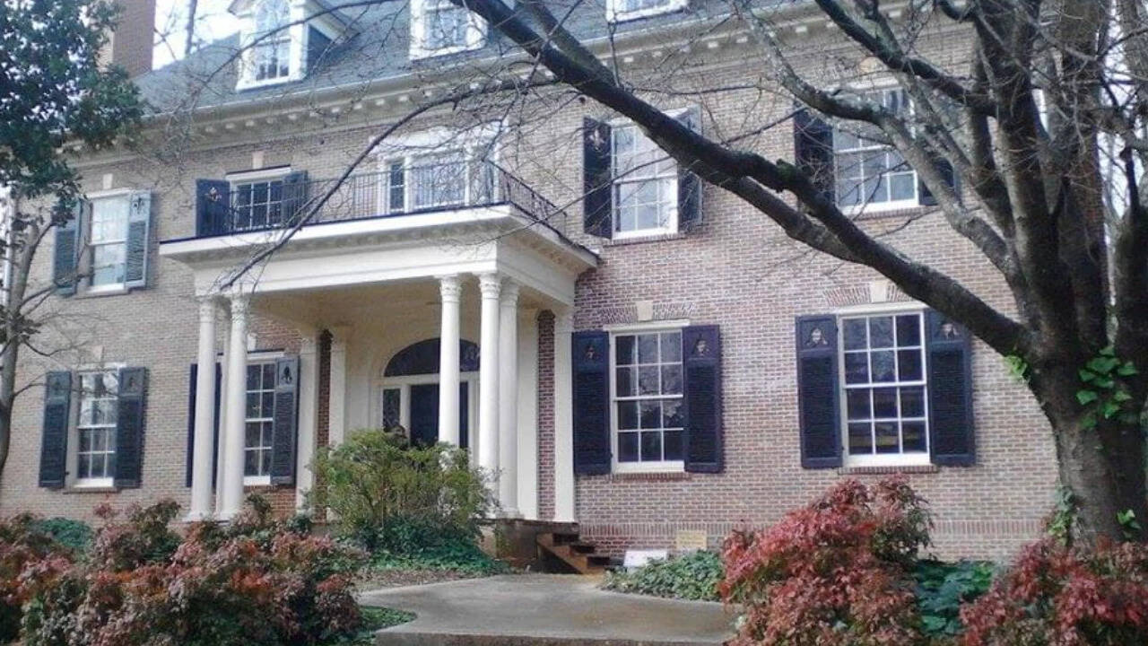 Developing Story: Atlanta mansion facing demolition was cut in two and moved 2 miles to save it