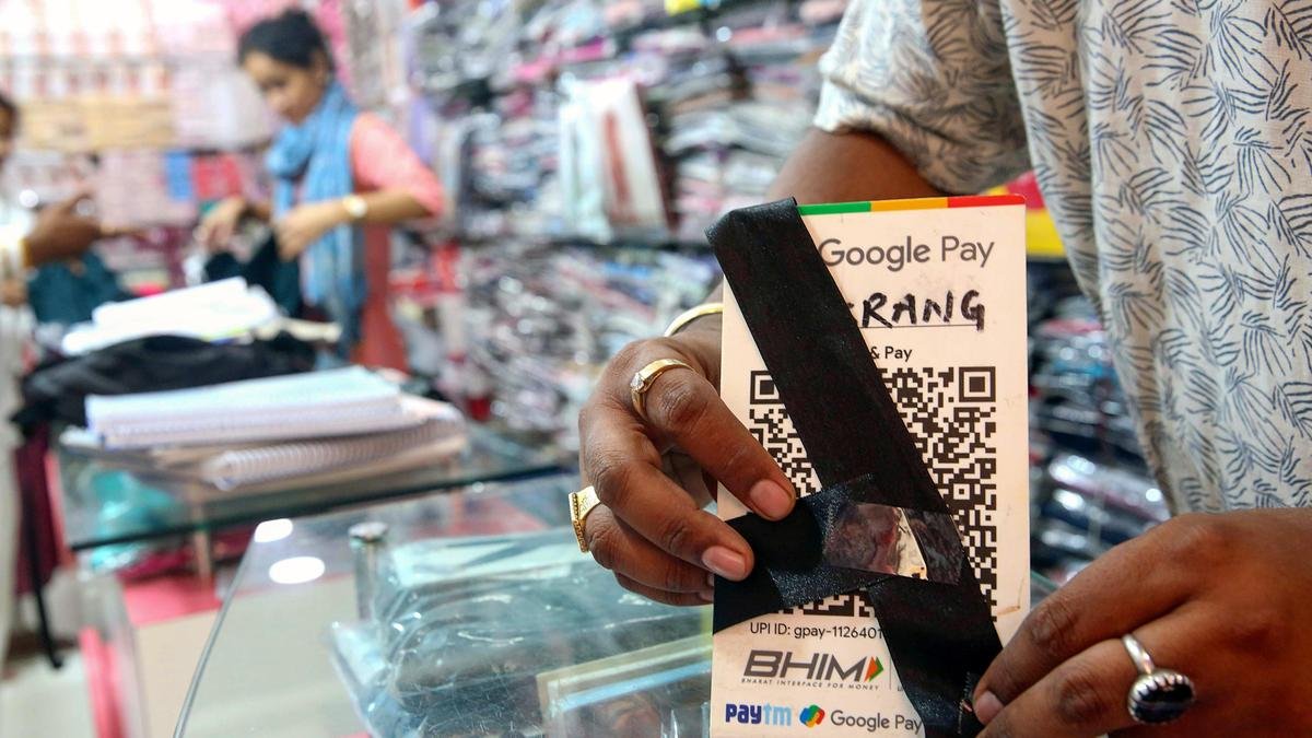 Supreme Court Slams Govt on UPI Charges: 'If Neither Tax Nor Fee, What Is This Expropriation?'