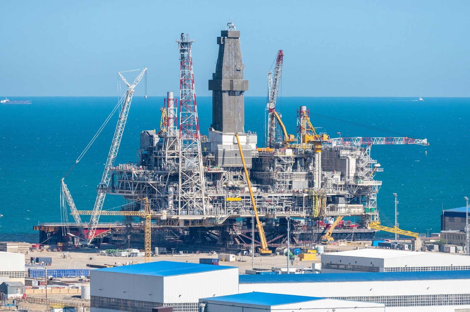 XRG backs Azerbaijan gas field expansion