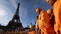 Eiffel Tower Chief Quits After Female Staff Replaced by Men for Religious Visit