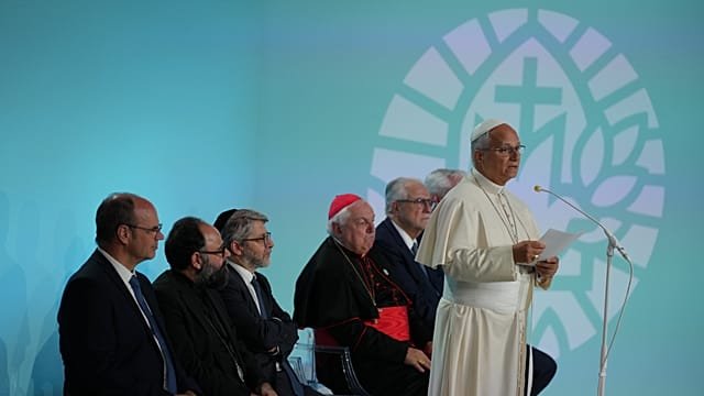 Developing Story: Pope wraps up four-day visit to France with call for European peace and unity