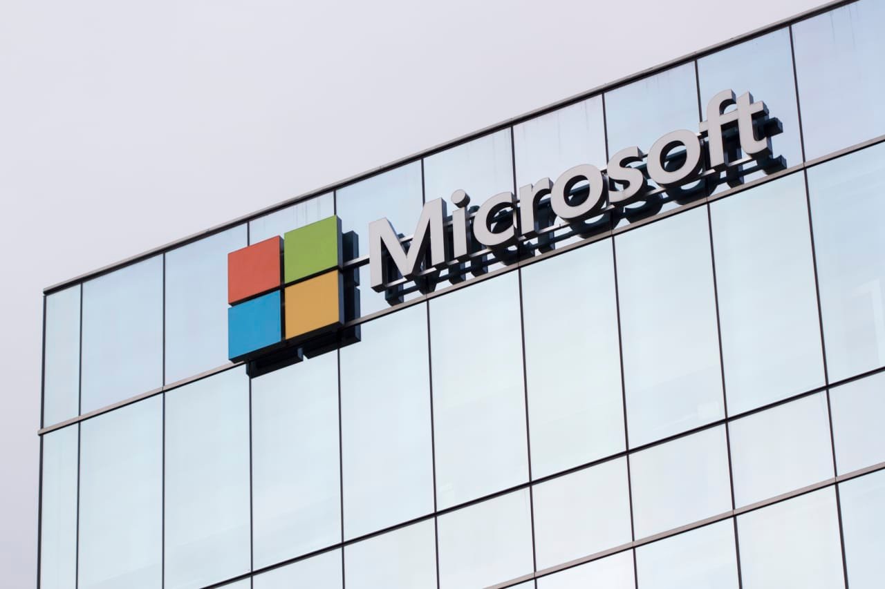 Microsoft Stock Hits 2025 High as AI Narrative Ignites Rally