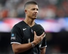White Sox Stun Guardians, Move Within Five Wins of World Series