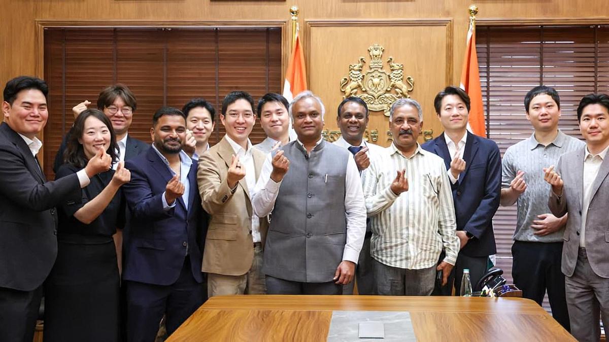 Crypto Markets in Focus: Korea to explore business opportunities in Karnataka sectors Amid Shifting On-Chain Metrics