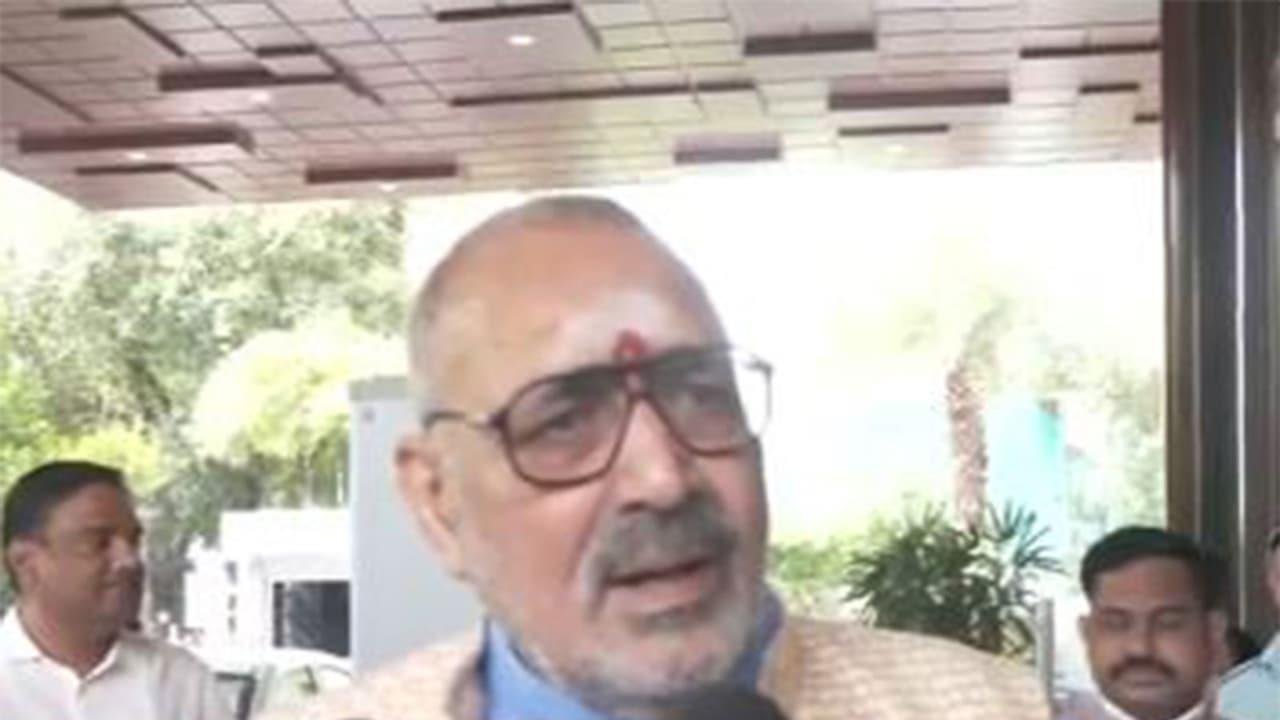 Giriraj Singh Slams Owaisi, Says 'Some Jinnahs Have Been Born Again'