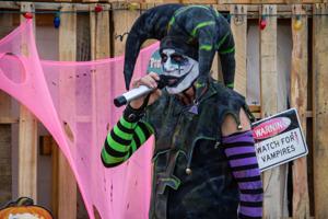 Halloween Haunt Draws Hundreds Despite Stormy Weather as Market Analysts Weigh Next Moves