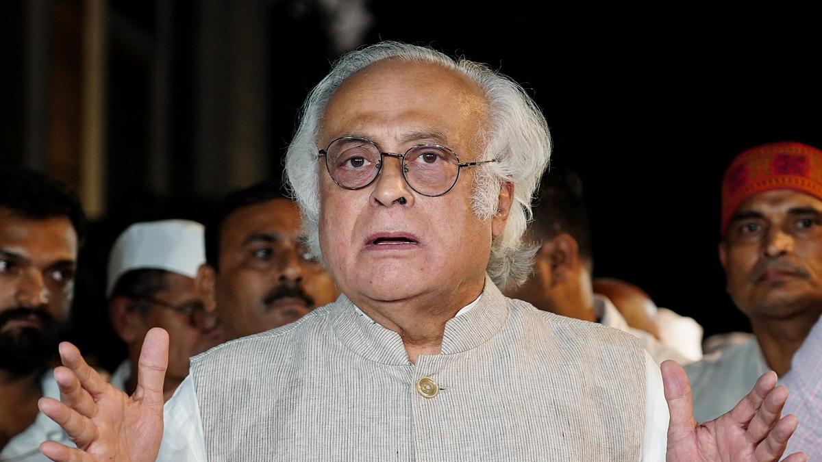 PM Under 'gyaneshgate' Siege, Will Not Retaliate to U.s. Visa Crackdown: Congress