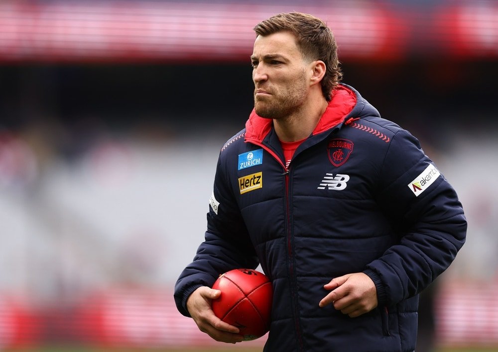 Trade Talk LIVE: Viney weighs up options, could flag Tiger join Dockers?