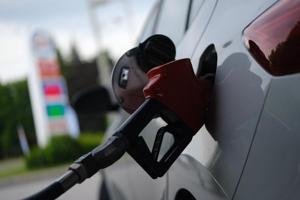 Diesel Price Shock: Southern Ontario Braces for $2.60 Thanksgiving Weekend as Gas Drops