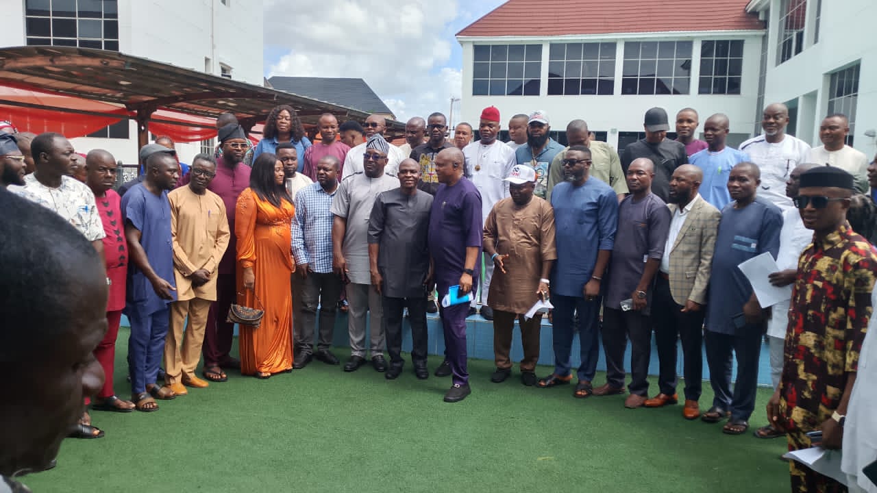 Corporate Strategy: 2027: Ebonyi APC Inaugurates 62 PUM Executives, Says ‘No Vacancy’ In Government House