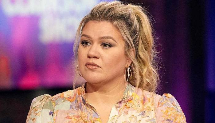 Kelly Clarkson's Shocking Review Triggers Response from Brooklyn Store