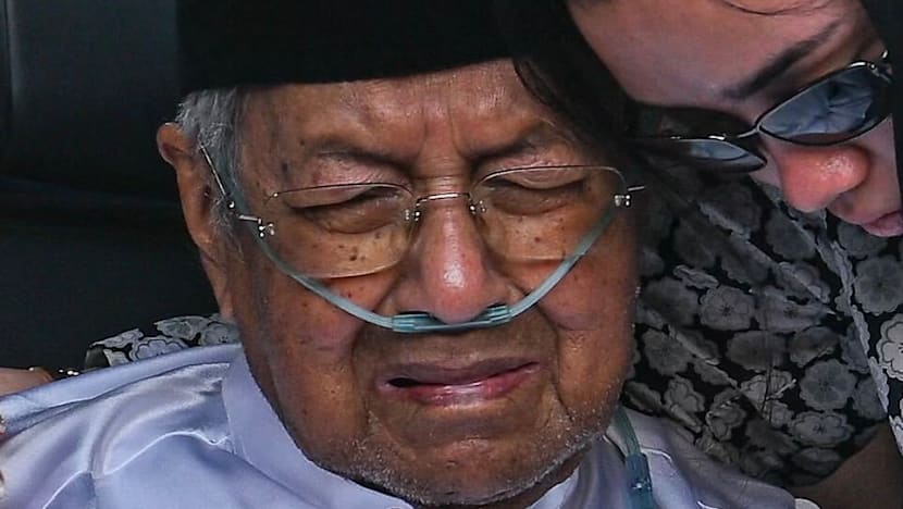International Briefing: I didn’t expect her to die’: Ex-Malaysia PM Mahathir says wife 'quite well' the night before death