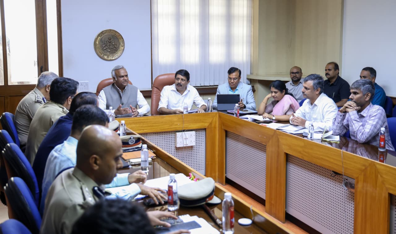 Policy in Focus: K'taka plans ban on half helmets; proposes Rs 5,000 fine for footpath riding: Minister Suresh and Its Wider Institutional Repercussions